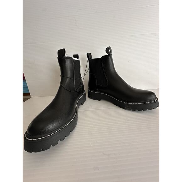 DV Dolce Vita Leigh Chelesa Boot Black - Women Size 7 - Picture 1 of 9